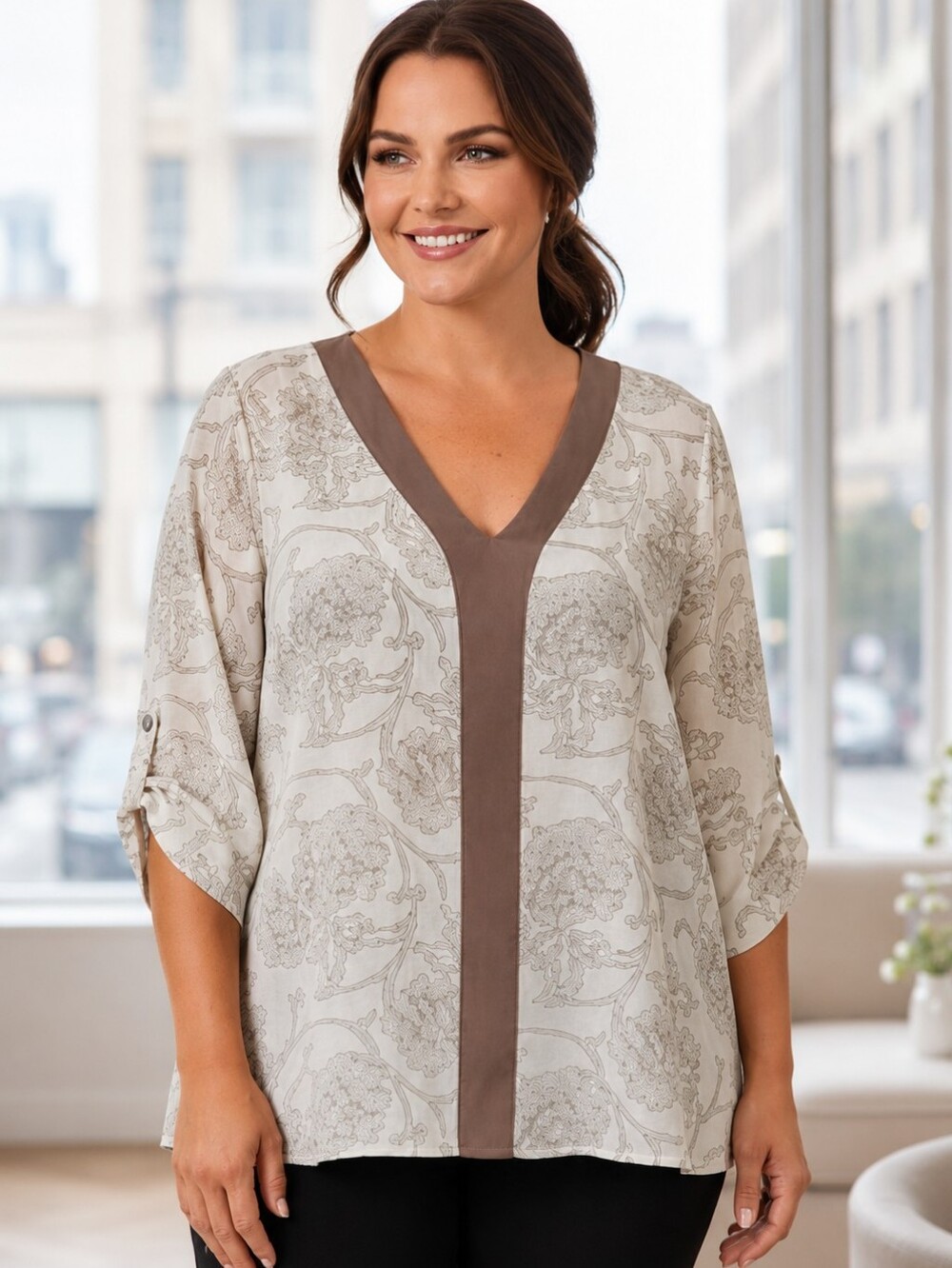 CLEARANCE Investments ll  Tan/ cream floral print top